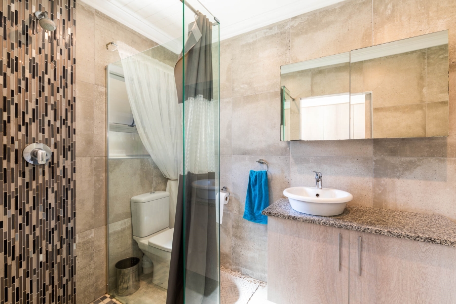 4 Bedroom Property for Sale in Bergsig Western Cape